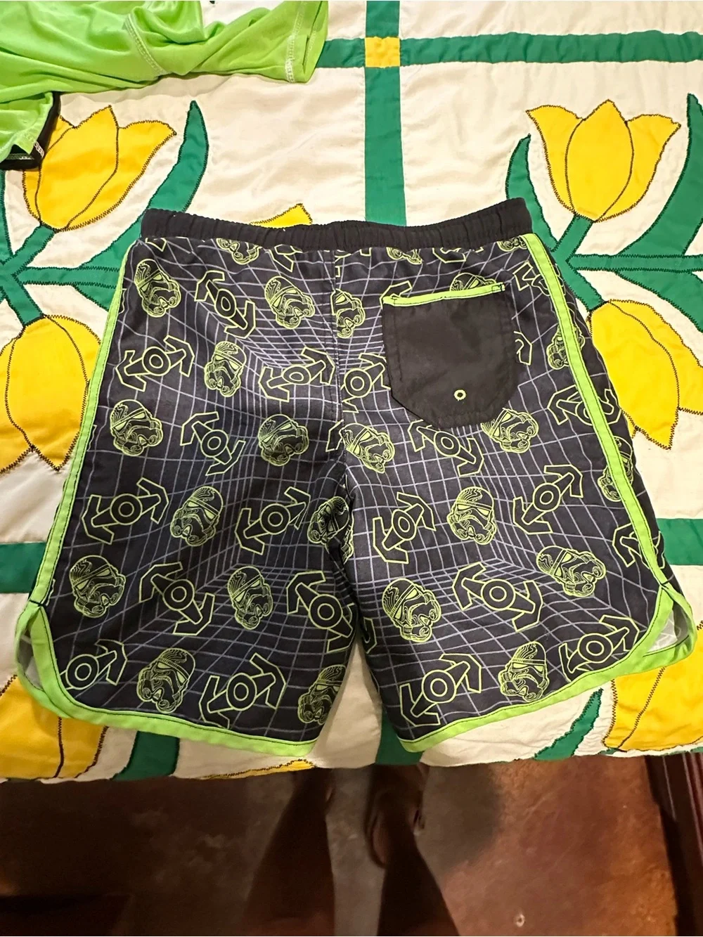 Star Wars Lime Green Rash Guard & Swim Shorts Set